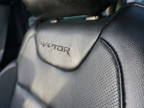 Used 2020 Ford F150 Raptor w/ Equipment Group 802A Luxury image 31