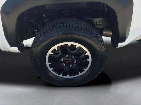 Used 2024 Toyota Tacoma TRD Off-Road AWD/4WD image 24
