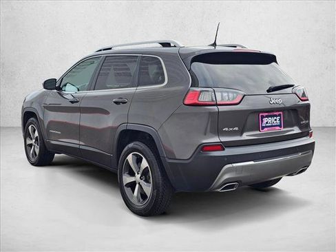 Used 2019 Jeep Cherokee Limited image 3