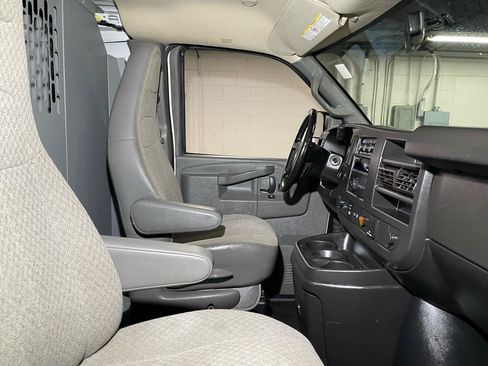Used 2020 Chevrolet Express 2500 w/ Driver Convenience Package RWD image 11