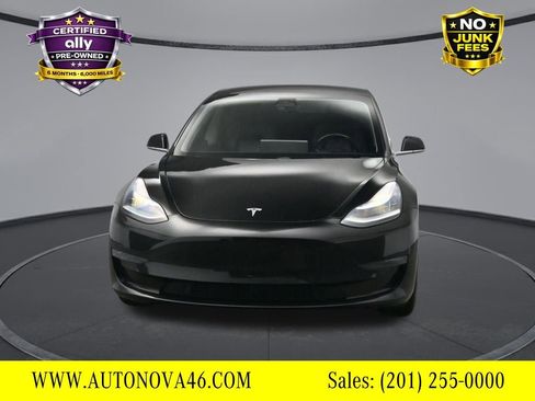 Used 2018 Tesla Model 3 Long Range image 9