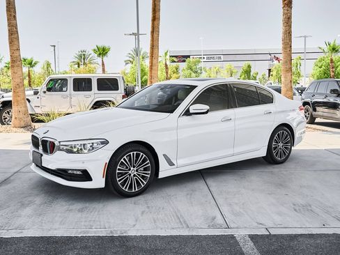 Used 2018 BMW 540i w/ Premium Package RWD image 5
