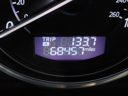 Used 2016 MAZDA MAZDA6 Grand Touring w/ GT Technology Package FWD image 2