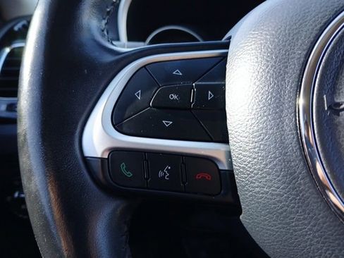 Used 2020 Jeep Compass Latitude image 26