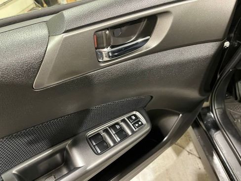 Used 2013 Subaru Forester 2.5X Premium image 20