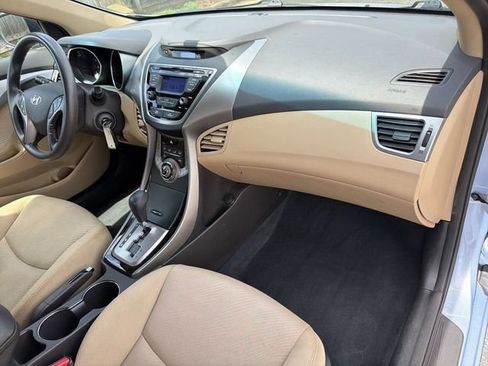 Used 2013 Hyundai Elantra GLS w/ Preferred Pkg FWD image 27