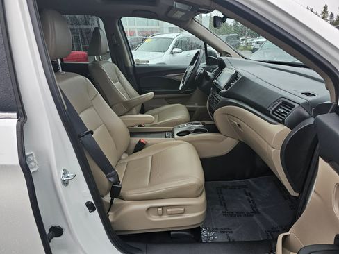 Used 2021 Honda Ridgeline RTL image 11