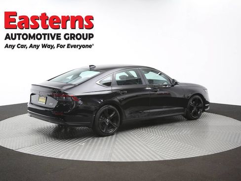 Used 2025 Honda Accord Sport image 42