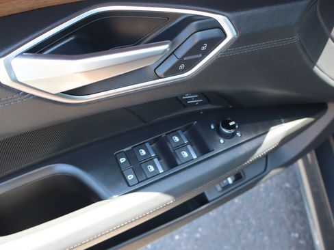 Used 2022 Audi e-tron GT Premium Plus AWD/4WD image 9