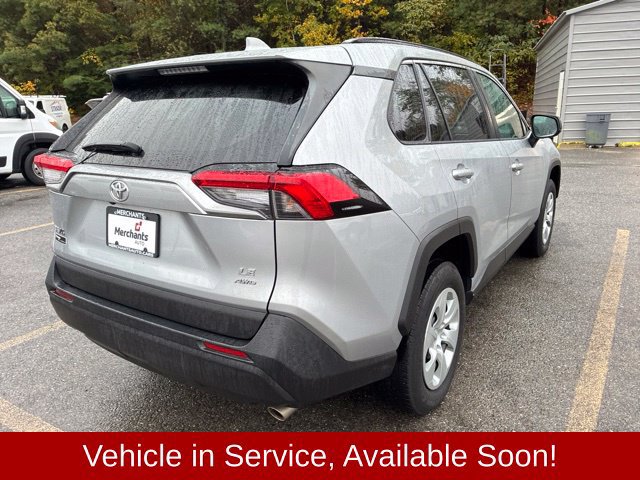 Used 2021 Toyota RAV4 LE AWD/4WD image 7