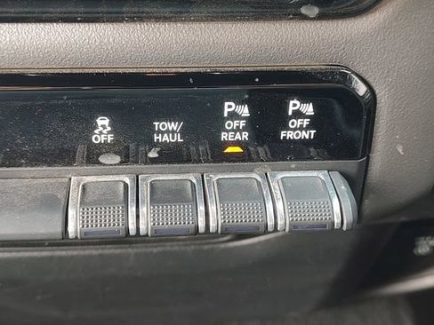 Certified 2022 RAM 1500 Big Horn RWD image 18