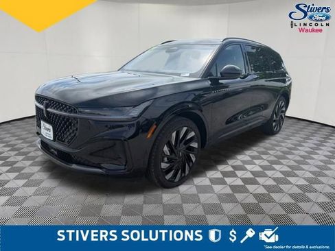 Certified 2024 Lincoln Nautilus Reserve w/ Jet Appearance Package (87T) AWD/4WD image 10