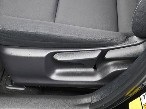 Certified 2023 Toyota Corolla LE image 21