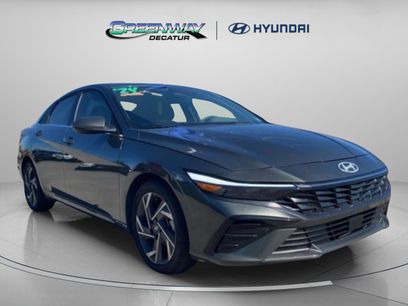 Used 2024 Hyundai Elantra SEL w/ Convenience Package
