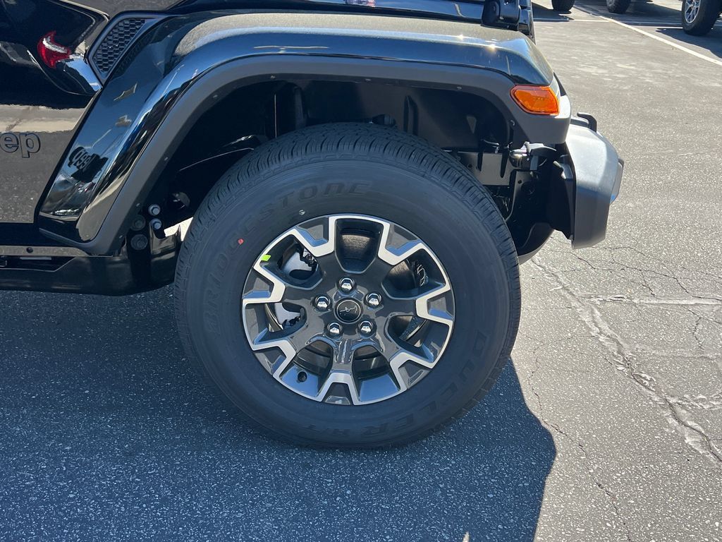 New 2026 Jeep Gladiator Mojave AWD/4WD image 10