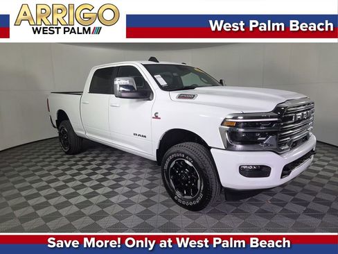 Used 2026 RAM 2500 Laramie AWD/4WD image 1
