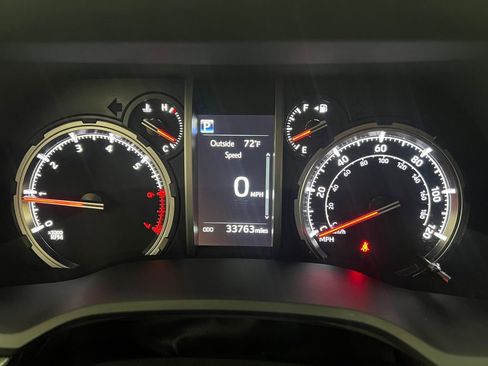Used 2024 Toyota 4Runner TRD Off-Road Premium w/ Off Road Premium Plus Package AWD/4WD image 17