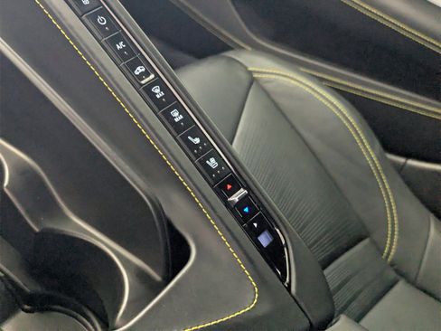 Used 2023 Chevrolet Corvette Stingray Premium Cpe w/ Z51 Performance Package image 20