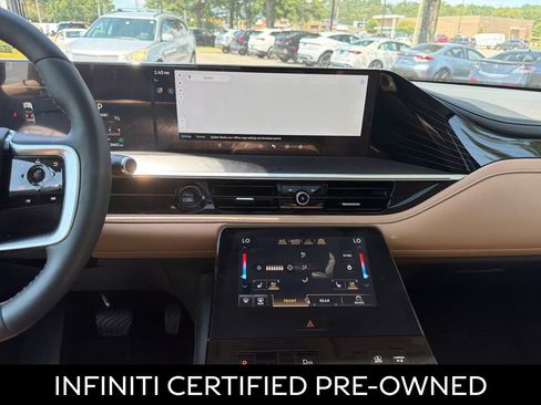 Certified 2026 INFINITI QX80 Luxe RWD image 6