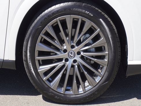 Used 2023 Lexus RX 350 AWD w/ Accessory Package (Z1) image 5