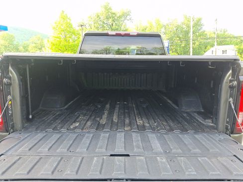 Used 2022 GMC Sierra 2500 AT4 w/ Gooseneck/5TH Wheel Package AWD/4WD image 29