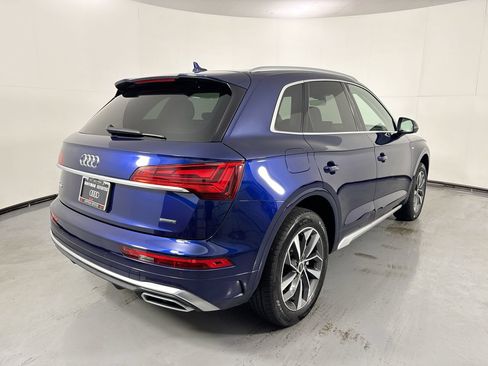Used 2023 Audi Q5 2.0T Premium Plus w/ Premium Plus Package AWD/4WD image 36