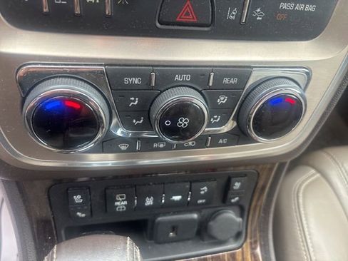 Used 2016 GMC Acadia Denali AWD/4WD image 19