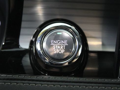 Used 2022 Lincoln Corsair AWD w/ Equipment Group 101A image 44