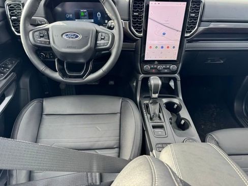 New 2025 Ford Ranger Lariat w/ Trailer Tow Package image 17