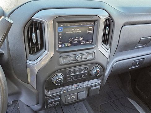 Used 2021 Chevrolet Silverado 1500 Custom w/ LPO, Dark Essentials Package image 18