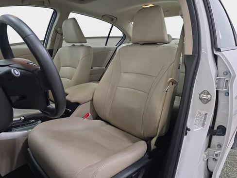 Used 2017 Honda Accord EX-L image 14