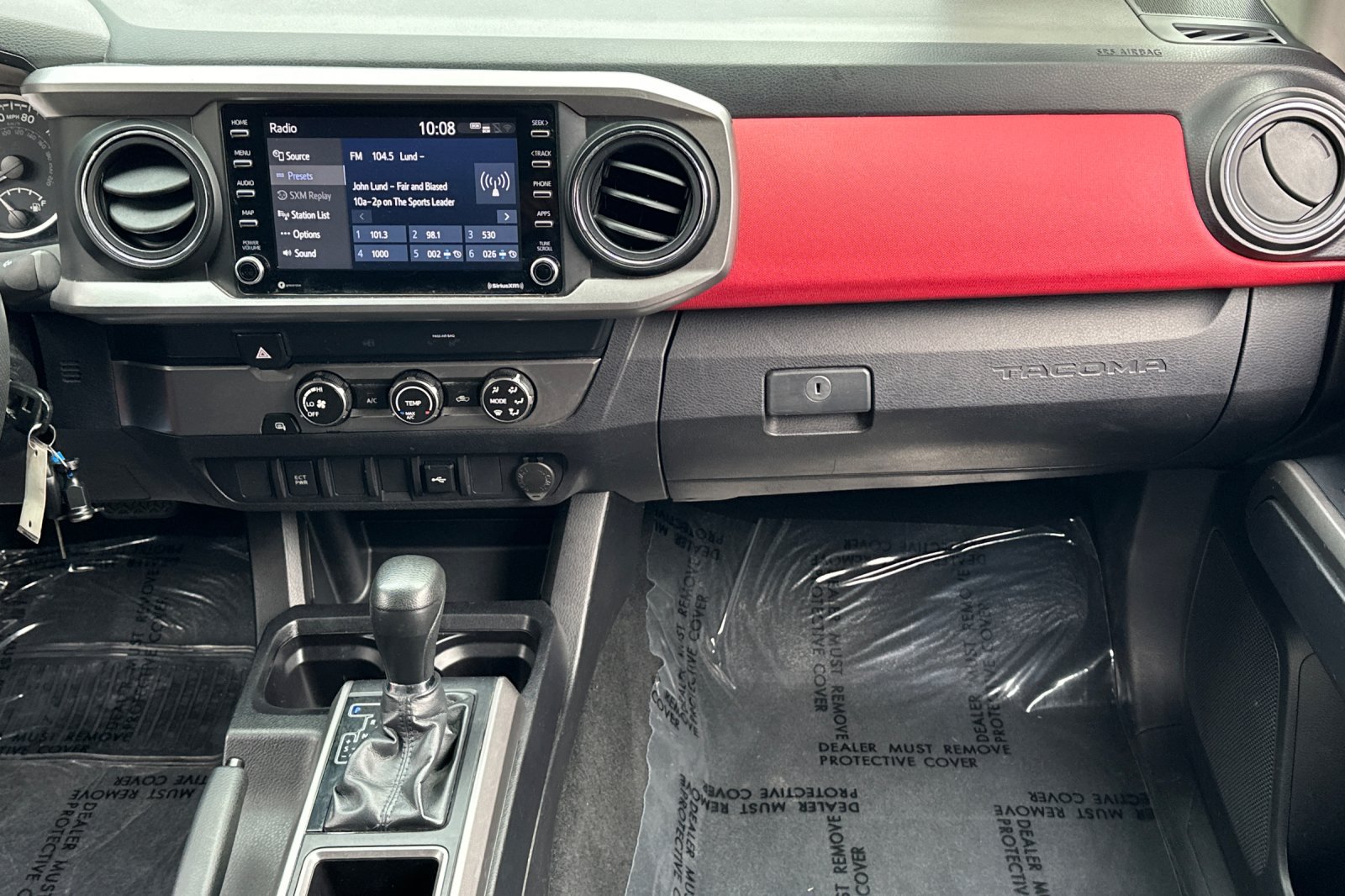 Used 2020 Toyota Tacoma SR5 RWD image 27