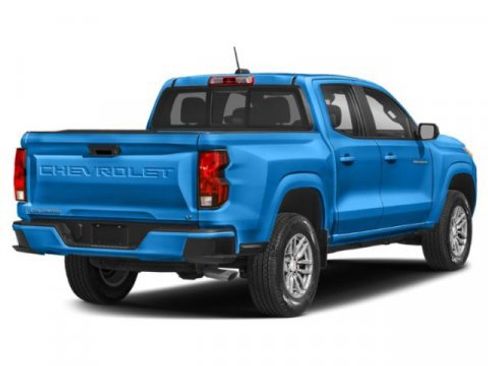 Used 2023 Chevrolet Colorado LT w/ LT Convenience Package II image 2