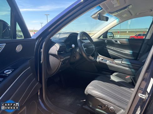 Used 2024 Genesis GV80 2.5T AWD/4WD image 11