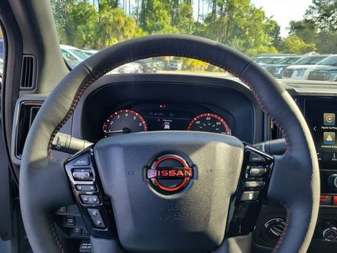 New 2026 Nissan Frontier PRO-4X w/ Tow Package AWD/4WD image 20