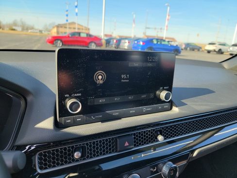 Certified 2023 Honda Civic Sport image 28