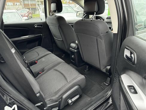Used 2012 Dodge Journey American Value Package w/ Flexible Seating Group image 8