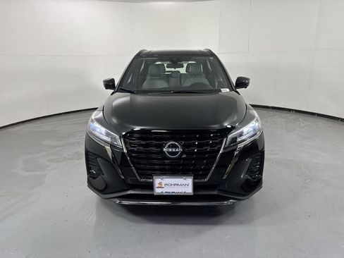Used 2024 Nissan Kicks SR w/ SR Premium Package FWD image 26