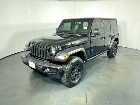 Used 2021 Jeep Wrangler Unlimited Willys image 2