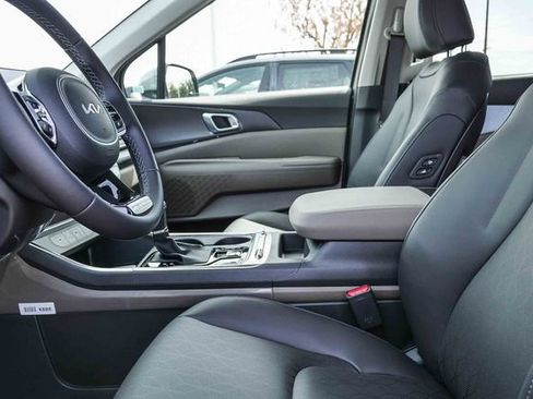 New 2026 Kia Carnival SX FWD image 19