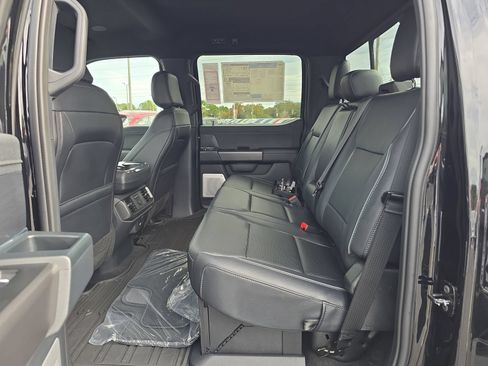 New 2025 Ford F150 Lariat w/ Equipment Group 502A High AWD/4WD image 12