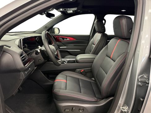 New 2026 Chevrolet Traverse RS AWD/4WD image 9