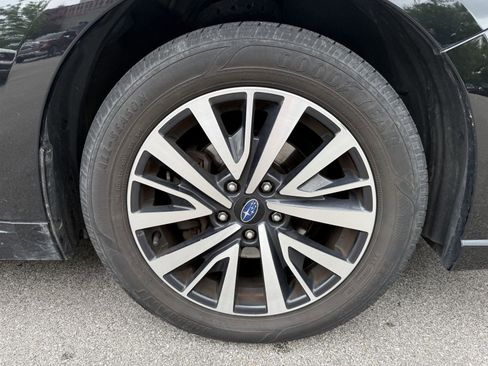 Used 2018 Subaru Legacy 2.5i Premium AWD/4WD image 14