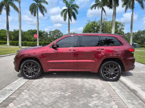Used 2020 Jeep Grand Cherokee High Altitude AWD/4WD image 19