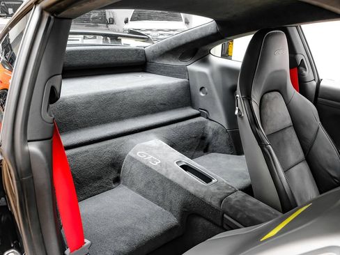 Used 2014 Porsche 911 GT3 w/ Sound Package Plus image 28