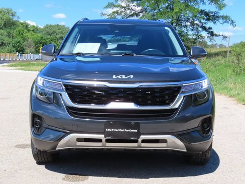 Certified 2023 Kia Seltos S w/ Navigation Package AWD/4WD image 17