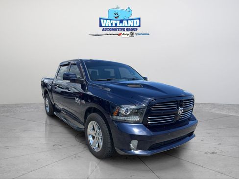 Used 2016 RAM 1500 Sport RWD image 7