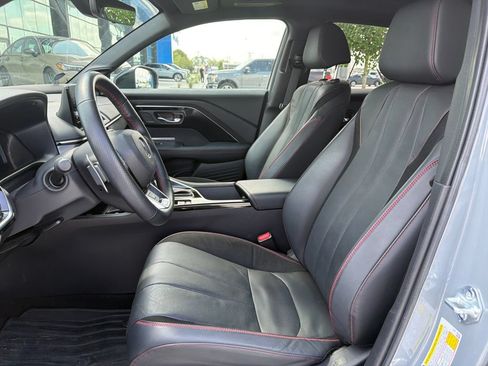 Used 2025 Acura ADX A-Spec AWD/4WD image 9
