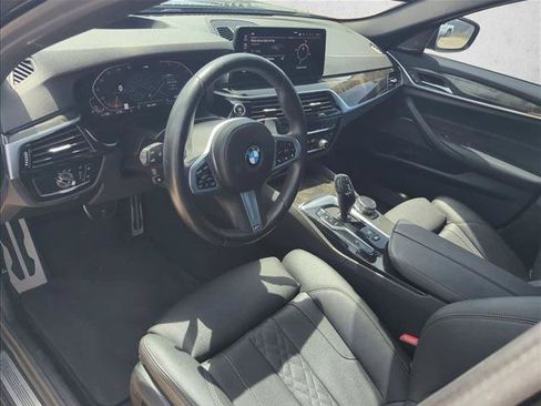 Used 2023 BMW 530i w/ M Sport Package RWD image 10