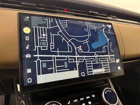 Used 2023 Land Rover Range Rover Sport SE image 20